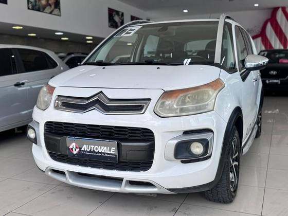 CITROËN AIRCROSS 1.6 EXCLUSIVE 16V FLEX 4P AUTOMÁTICO CITROËN AIRCROSS 1.6 EXCLUSIVE 16V FLEX 4P AUTOMÁTICO